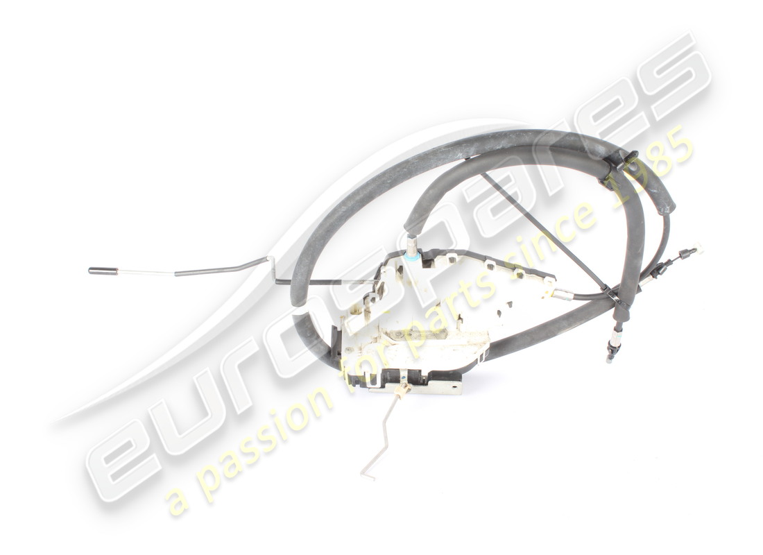 cerradura puerta delantera derecha maserati usada. número de parte 670006481 (2)