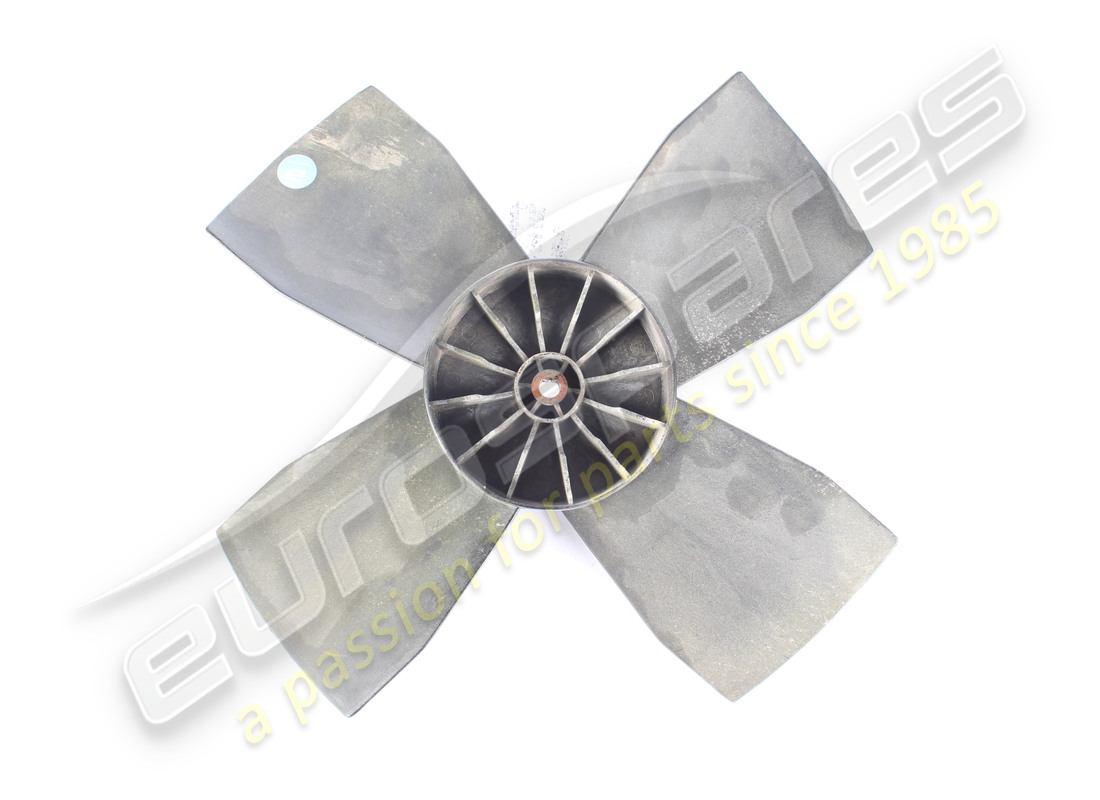 Aspa de ventilador Ferrari usada. NÚMERO DE PARTE 122953 (1)