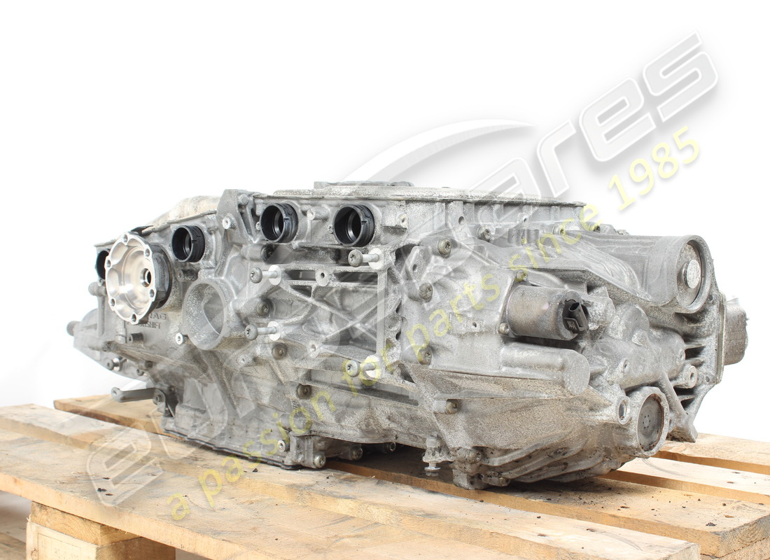 caja de cambios ferrari usada. número de parte 763129 (2)