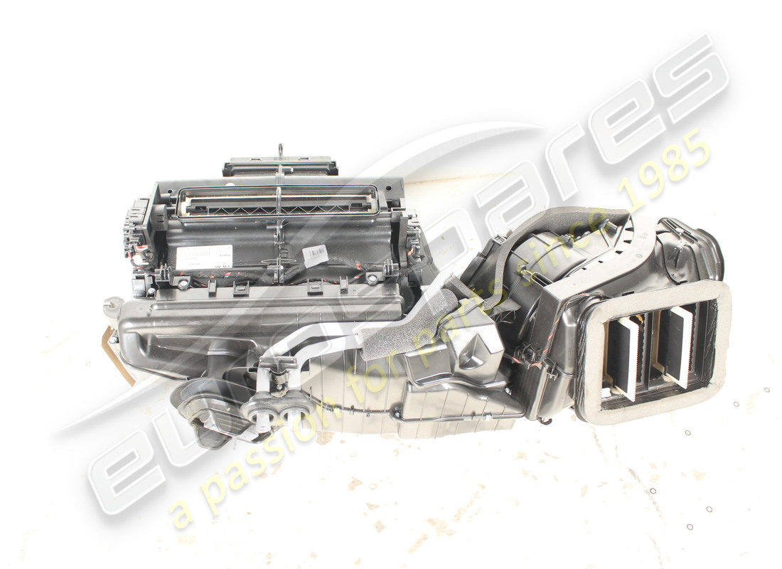 USADO EUROSPARES CARCASA DE EVAPORADOR COMPLETA CON VENTILADOR. NÚMERO DE PIEZA EAP1492307 (3) usado eurospares carcasa de evaporador completa con ventilador. número de pieza eap1492307 (3)