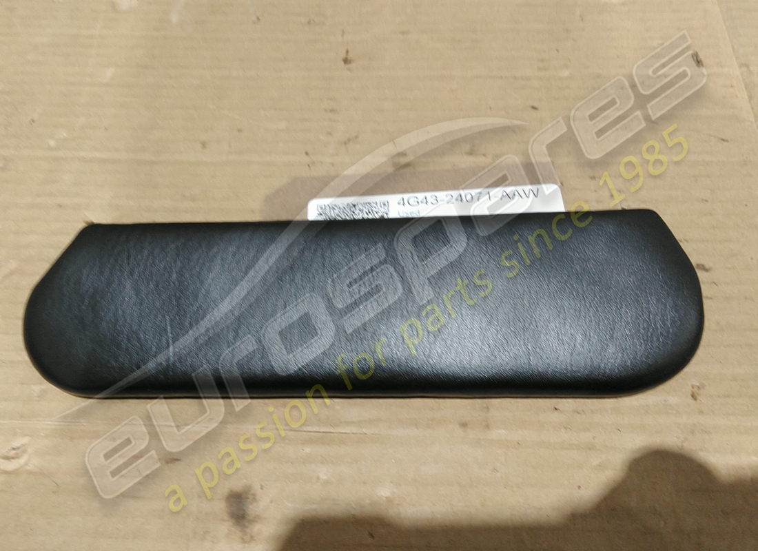 CONJUNTO DE ALMOHADILLA Aston Martin USADO, REPOSABRAZOS DE PUERTA, SUPERIOR, IZQUIERDO. NÚMERO DE PIEZA 4G4324071AAW (1)