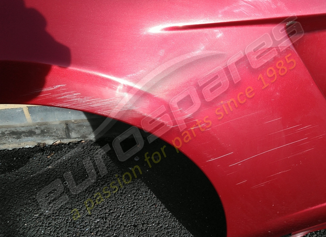 guardabarros trasero derecho lamborghini usado. número de parte 408809604a (4)