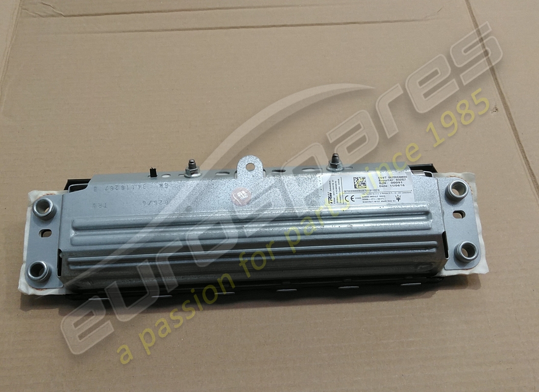 módulo de bolsa de rodilla usado maserati. número de pieza 670033889 (2)