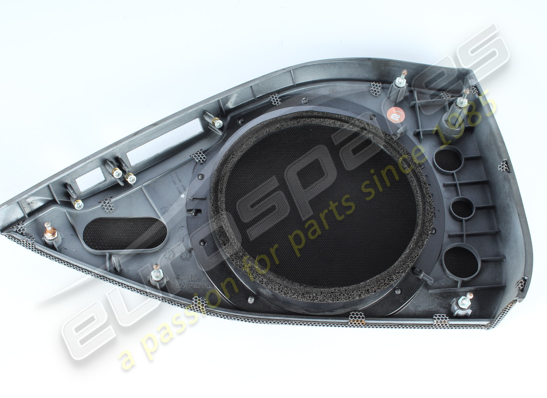 rejilla de woofer derecha ferrari dañada. número de parte 89357200 (5)
