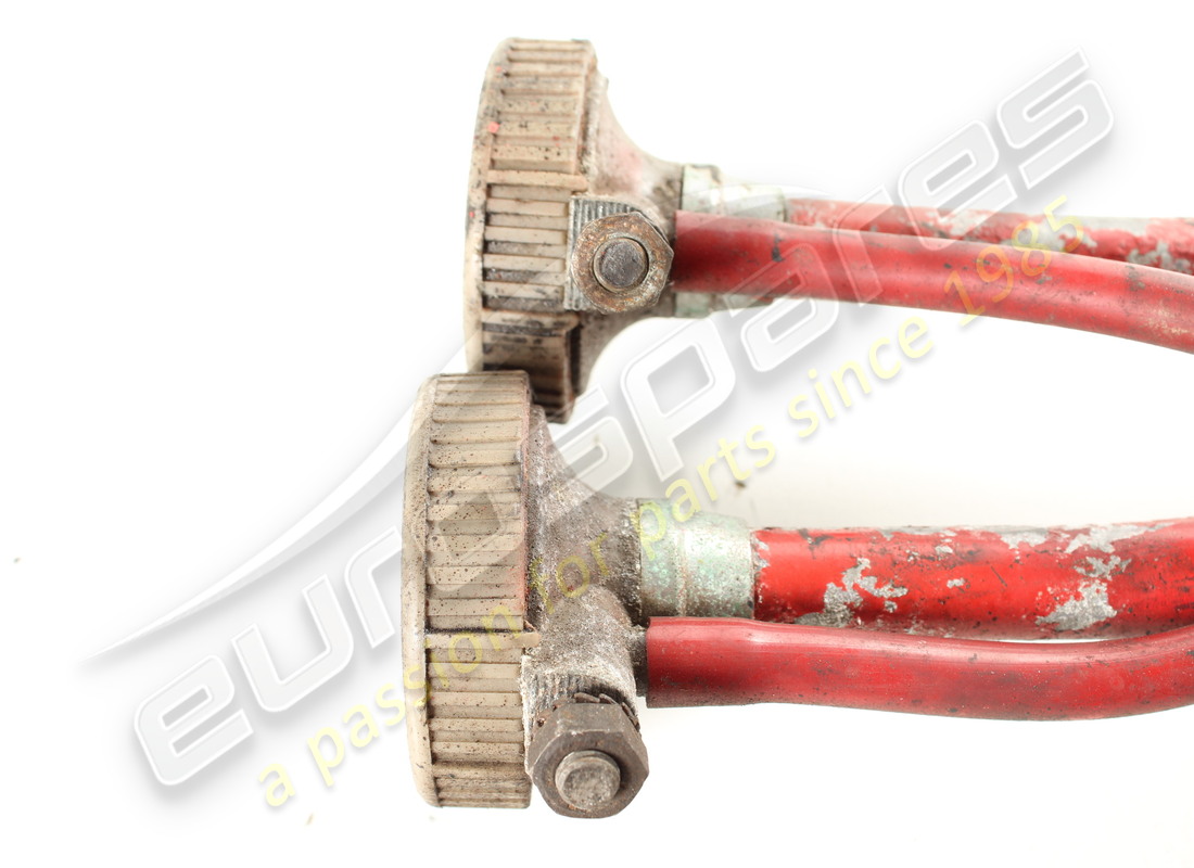 CONJUNTO DE BOCINA USADO Ferrari. NÚMERO DE PIEZA 50089804 (1)