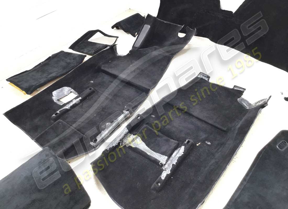 juego de alfombras maranello eurospares ferrari 550 usado (lhd). número de parte eap1374161 (3)