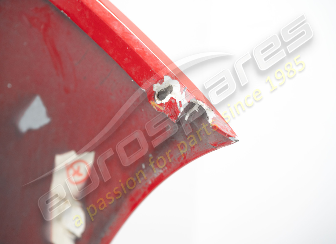 parachoques trasero completo dañado ferrari. número de pieza 83825710 (12)