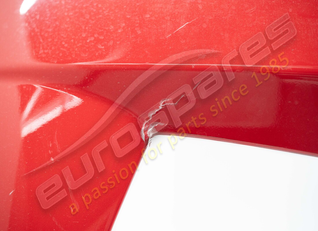 parachoques trasero completo dañado ferrari. número de pieza 83825710 (5)