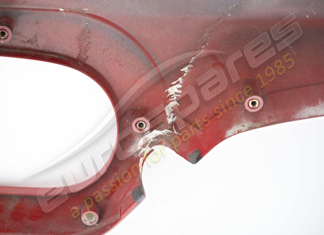 parachoques trasero completo dañado ferrari. número de pieza 83825710 (9)