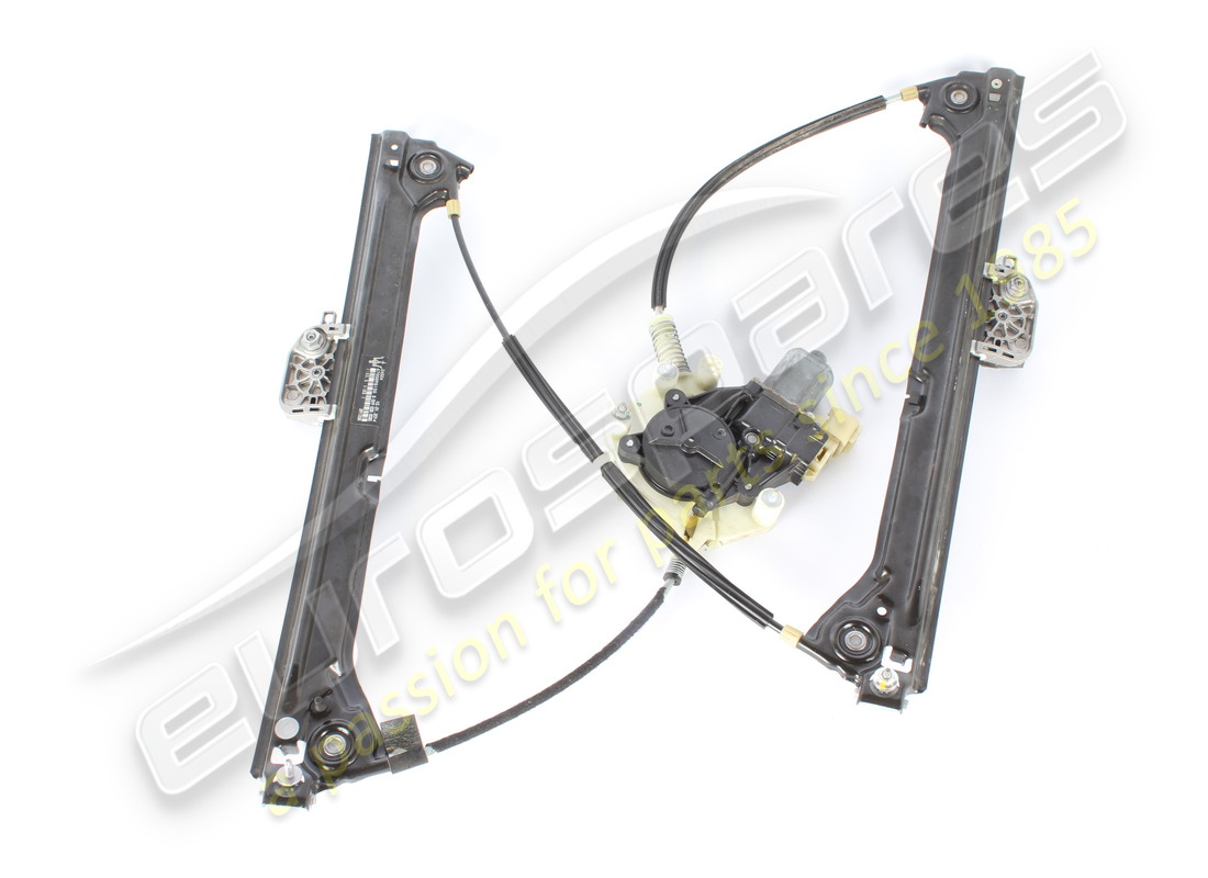 USADO Maserati Maserati PARTE 670009815 . NÚMERO DE PARTE 670009815 (1)