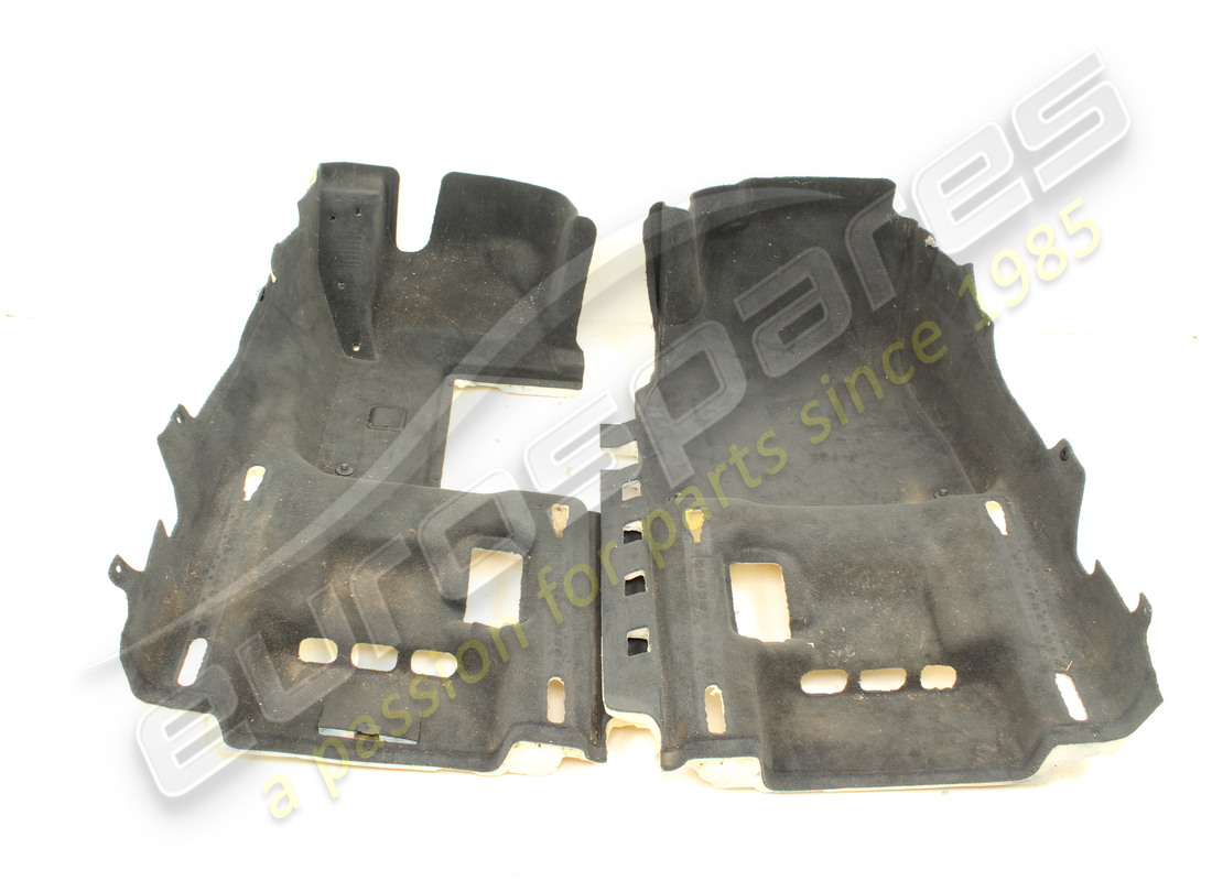 REVESTIMIENTO DE PISO Lamborghini USADO, RHD IKS. NÚMERO DE PIEZA 4ML863103KQA5 (1)