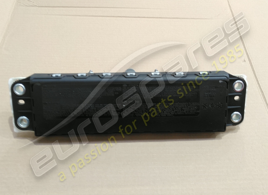 módulo de bolsa de rodilla usado maserati. número de pieza 670033889 (1)