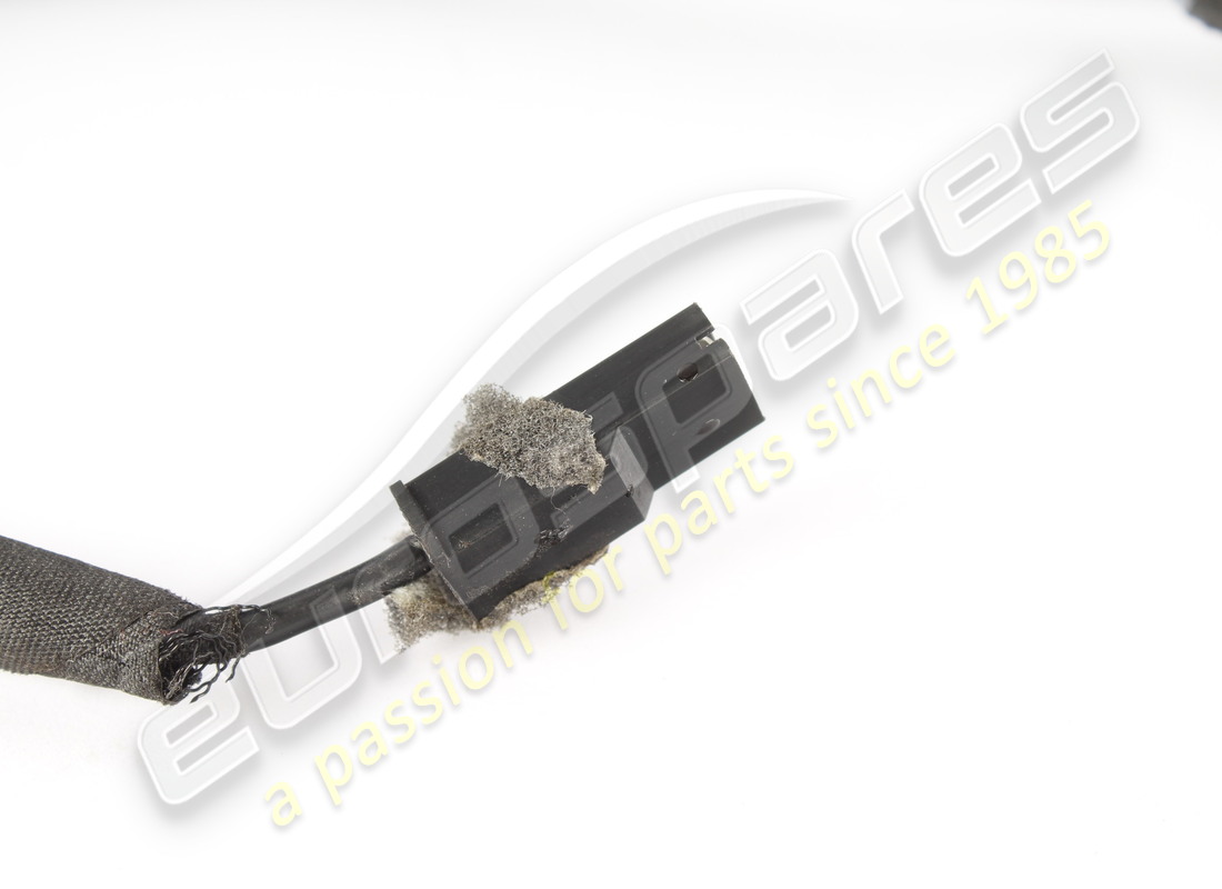 cable de porton trasero ferrari usado. número de parte 337599 (3)