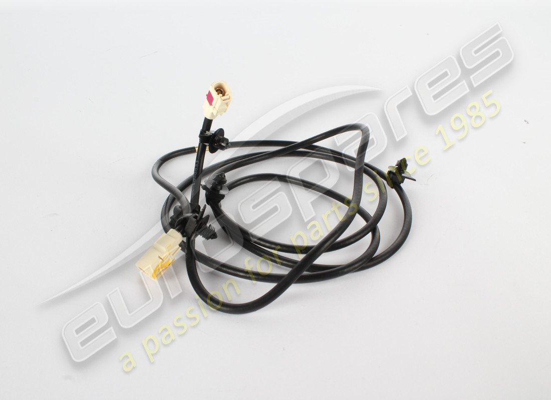 CABLE DE ANTENA DE RADIO USADO Ferrari. NÚMERO DE PIEZA 253015 (1)