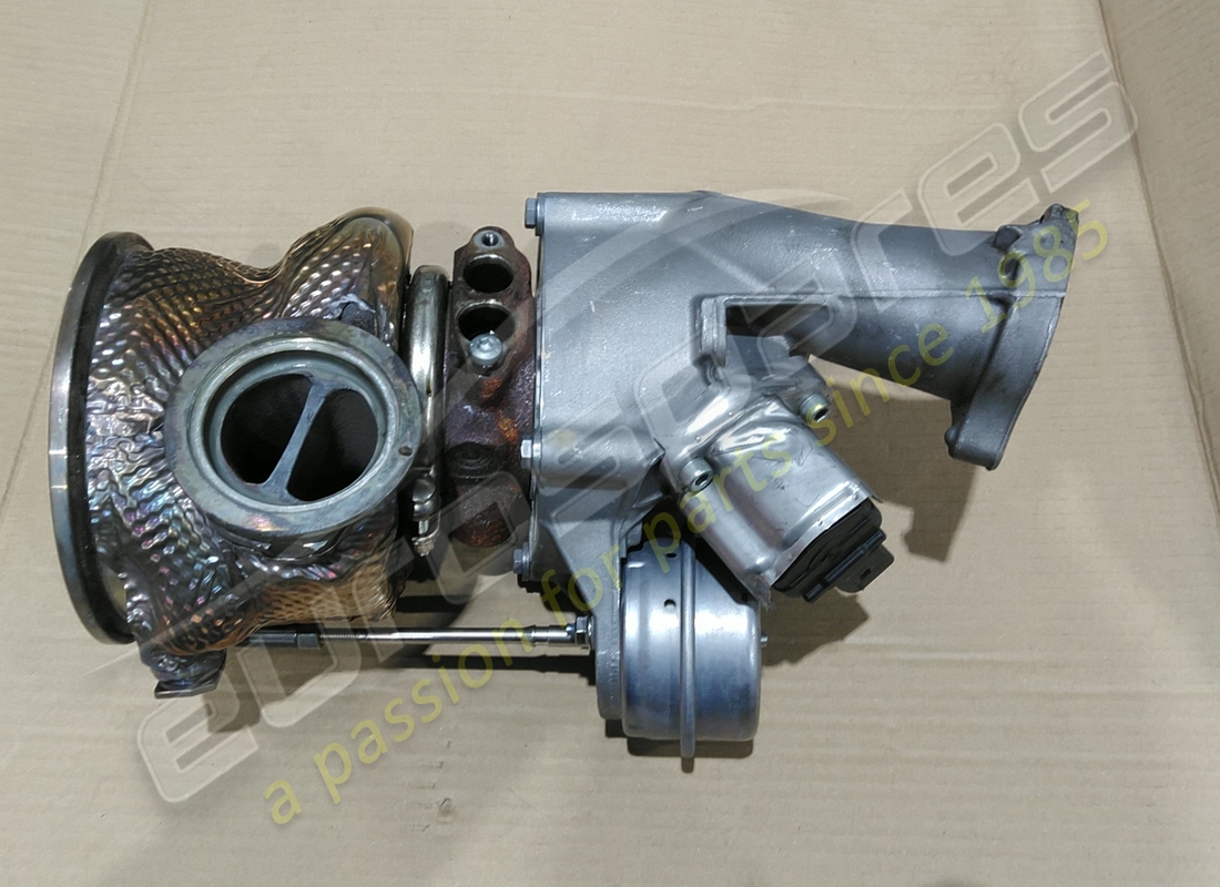 TURBOCARGADOR Lamborghini USADO. NÚMERO DE PIEZA 0P2145653C (1)