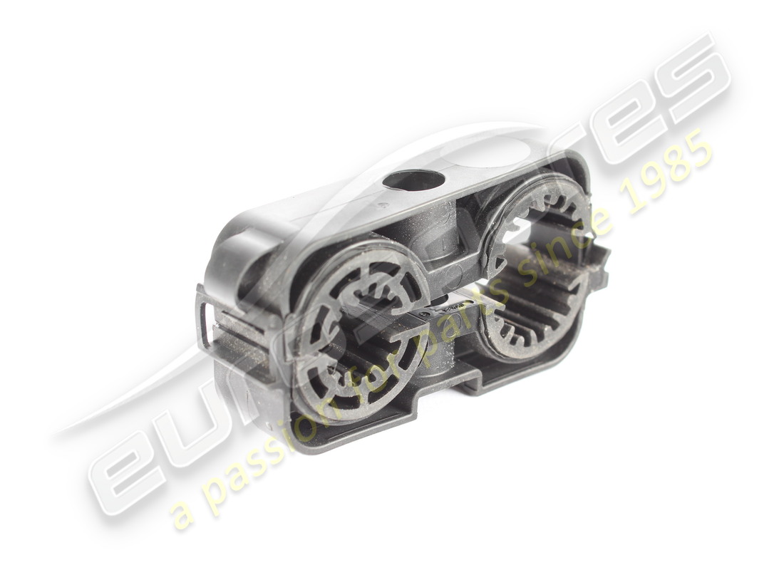 soporte porsche usado. número de parte 9p1816767 (2)