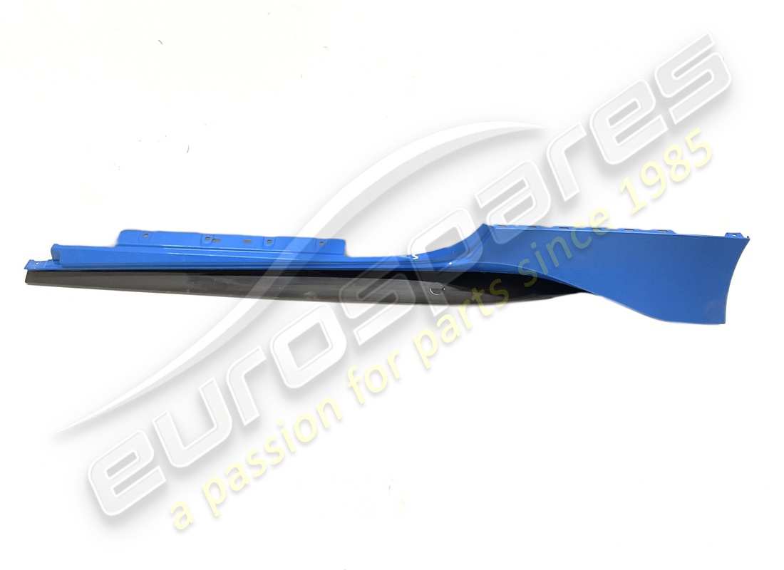 embellecedor bajo puerta izquierdo completo ferrari usado. número de parte 766055 (2)