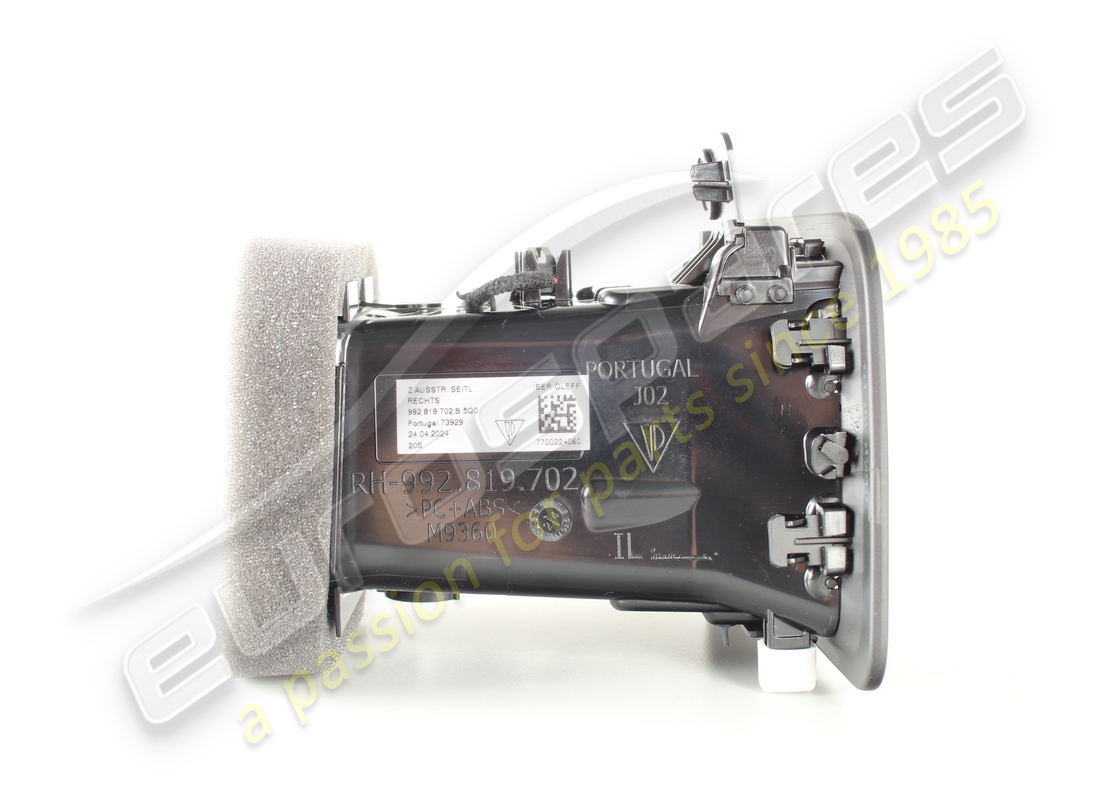 NUEVA VENTILACIÓN DE AIRE DERECHA PORSCHE NEGRA. NÚMERO DE PIEZA 992819702B5Q0(3) nueva ventilación de aire derecha porsche negra. número de pieza 992819702b5q0(3)