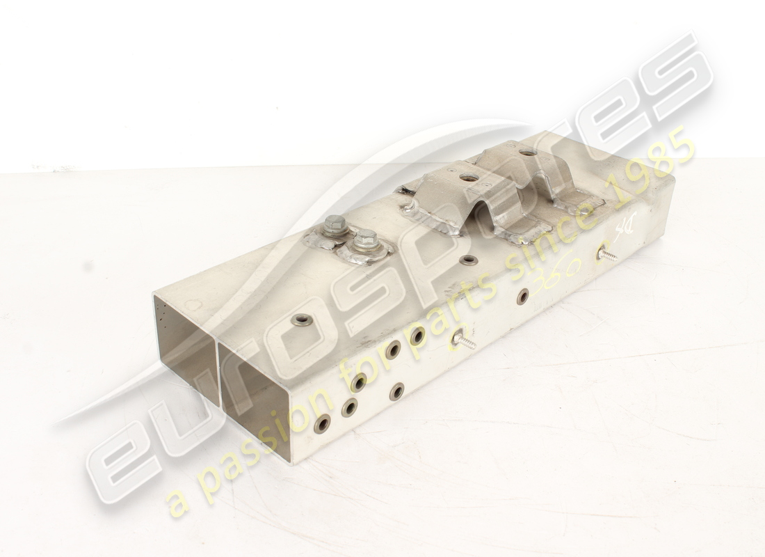 nuevo ferrari chasis trasero derecho completo. número de pieza 183834 (3)