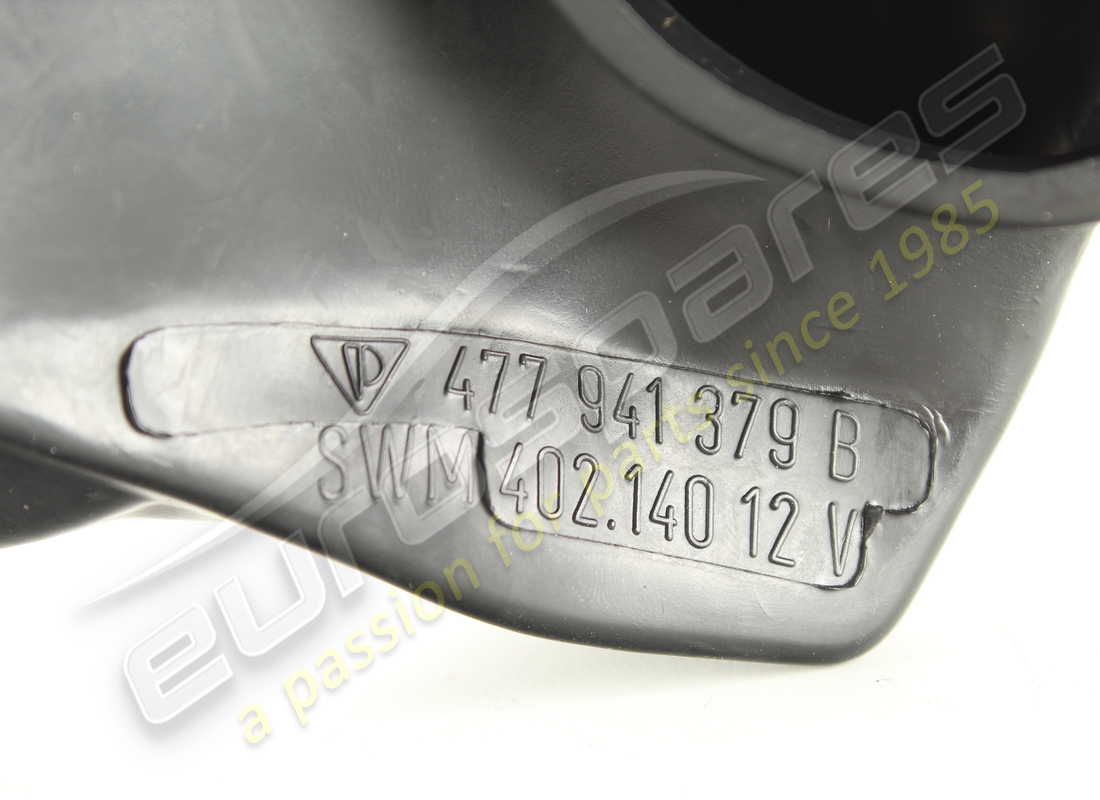 nueva tapa protectora porsche. número de pieza 477941386 (4)