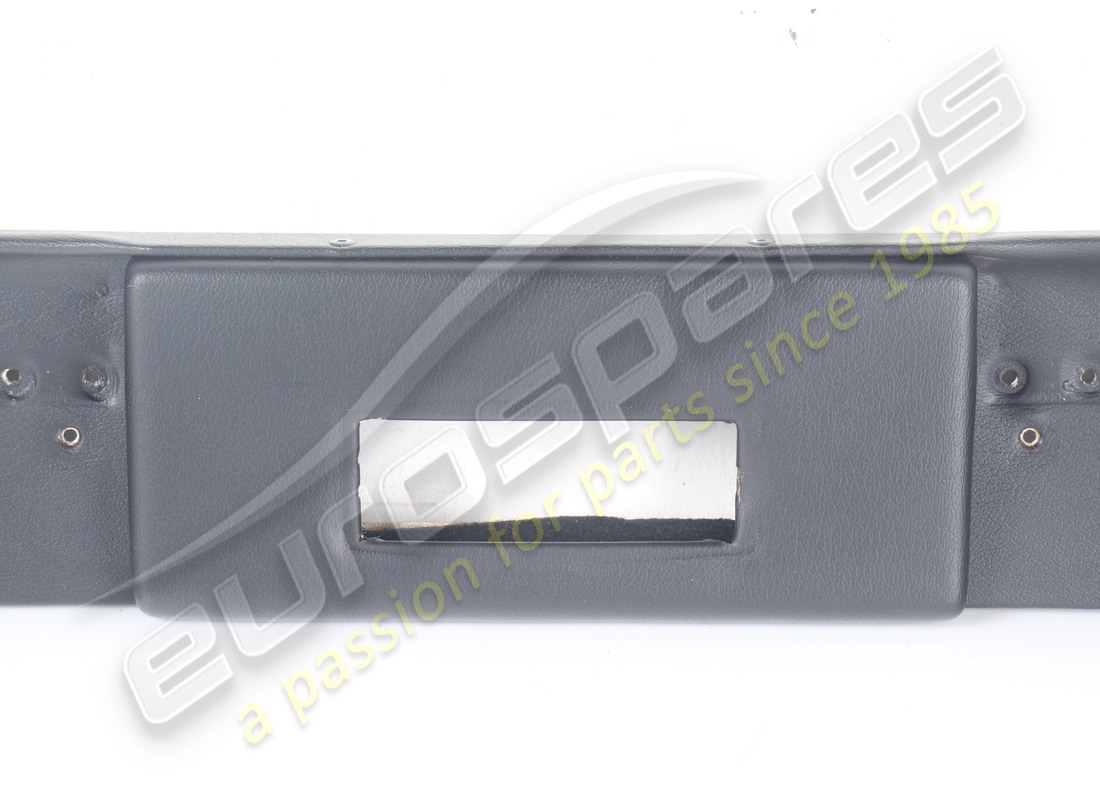 MOLDURA RHD GTS FERRARI USADA. NÚMERO DE PARTE 61951600 (3) moldura rhd gts ferrari usada. número de parte 61951600 (3)