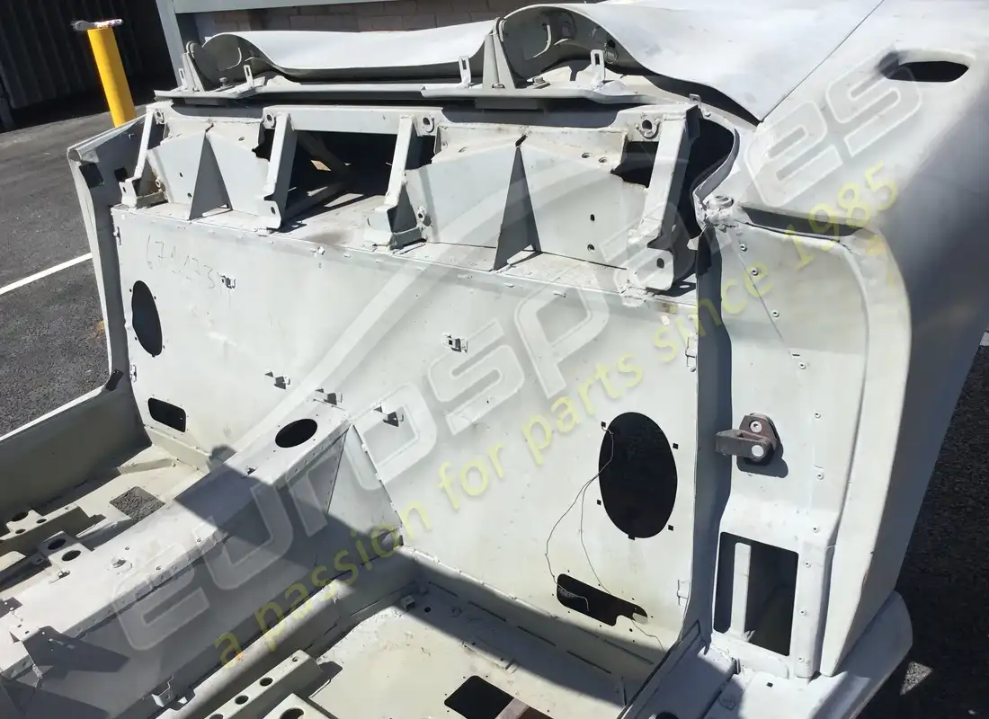 nuevos eurospares ferrari 550 carroceria y paneles barchetta. número de parte eap1227196 (9)