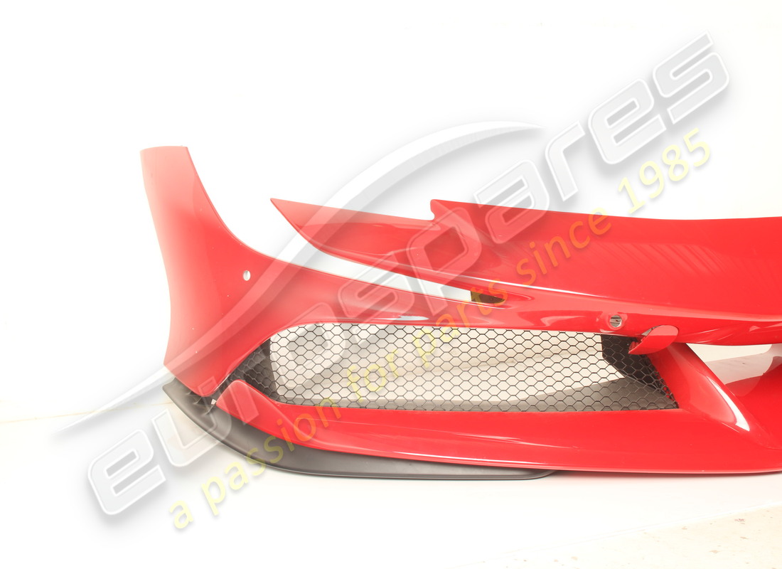 parachoques delantero usado ferrari con spoiler inferior. número de pieza eap1510640 (2)