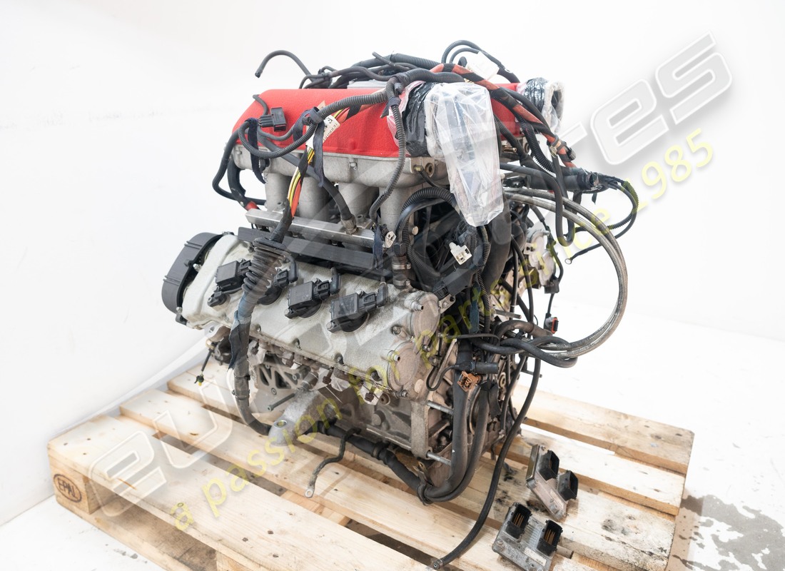 motor ferrari f360 usado. número de parte 182011 (2)