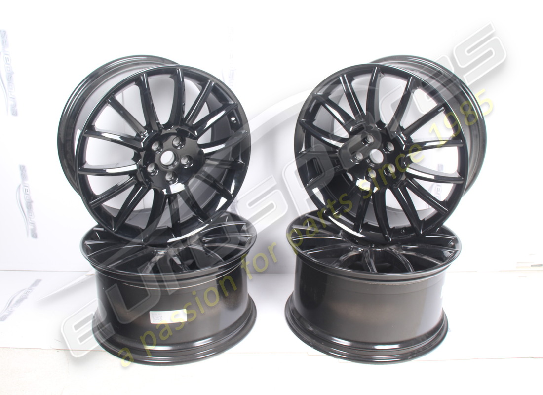 JUEGO DE RUEDAS Maserati 20 REACONDICIONADO. NÚMERO DE PARTE 980156308A (1)