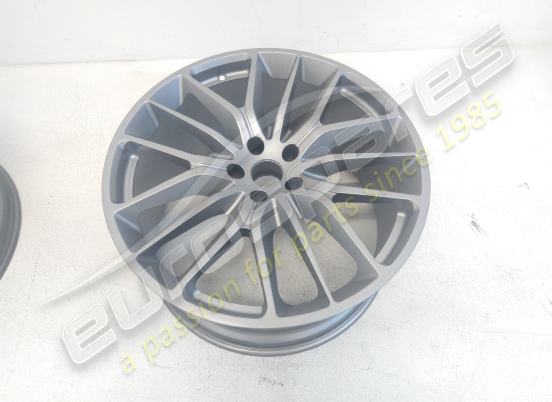 juego de ruedas vesuvio eurospares maserati reacondicionado (21 pulgadas). número de parte eap1384191 (5)