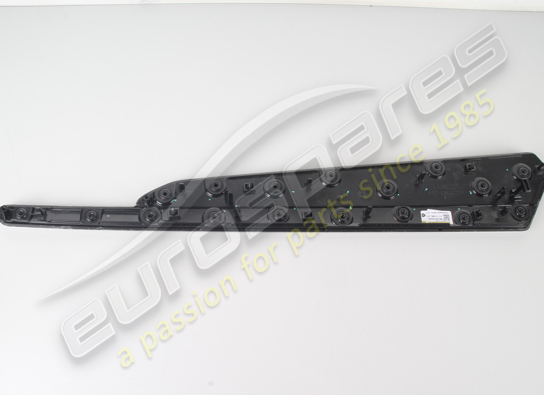 NUEVO LAMBORGHINI PORTADOR DE MADERA PARA PIANO NEGRO. NÚMERO DE PIEZA 4ML867224AG (3) nuevo lamborghini portador de madera para piano negro. número de pieza 4ml867224ag (3)