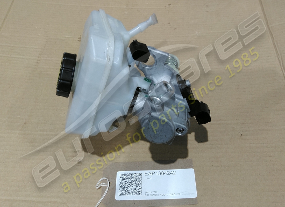 cilindro maestro y depósito en tándem eurospares usados. número de parte eap1384242 (2)