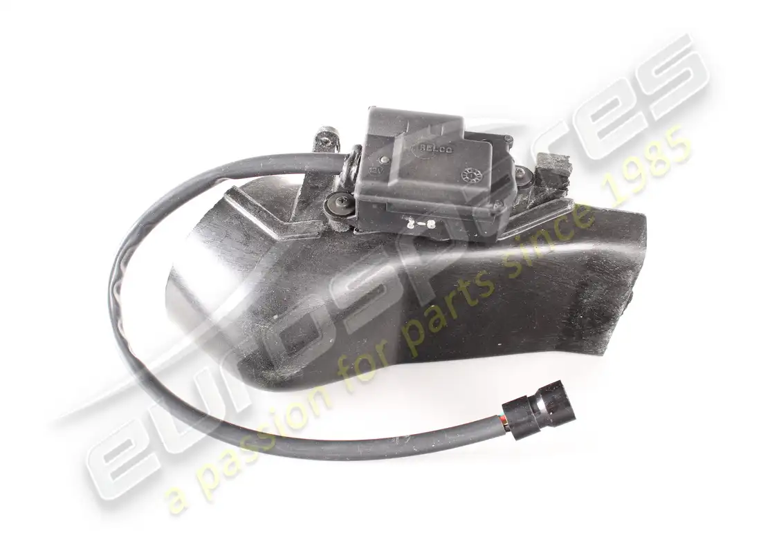 NEW FERRARI RH AIR DUCT WITH ACTUATOR LHD PART NUMBER 124037 (1) new ferrari rh air duct with actuator lhd part number 124037 (1)