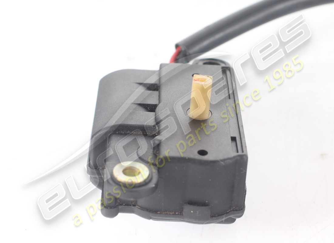 motor de válvula de calentador ferrari usado. número de parte 126325 (4)