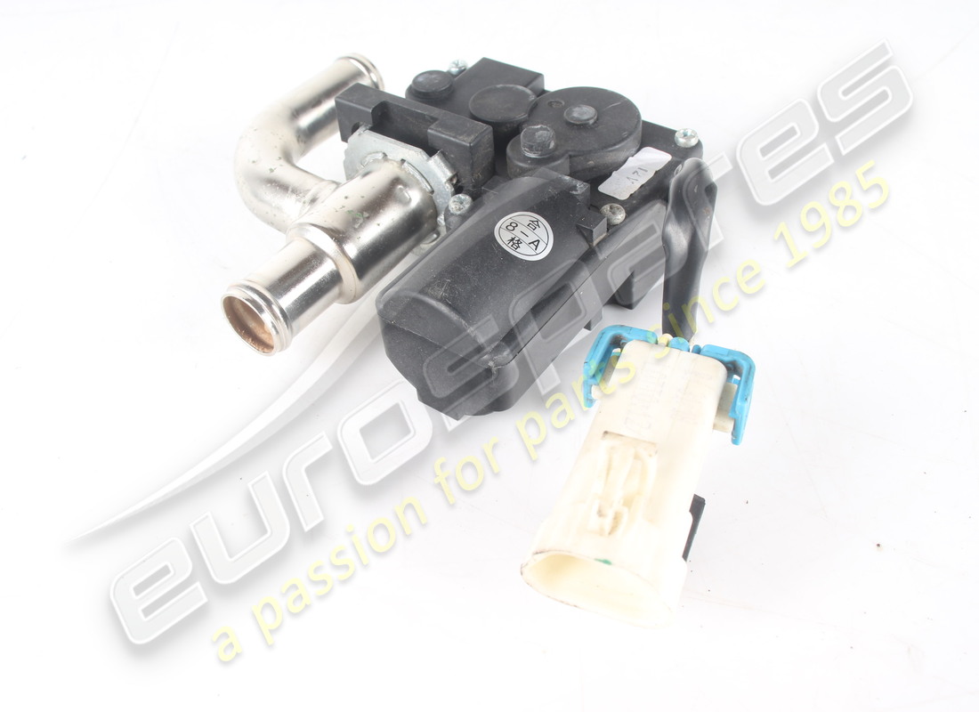 VÁLVULA TGK IZQUIERDA (CONTROL DE CALEFACCIÓN) USADA Ferrari. NÚMERO DE PIEZA 67444900 (1)