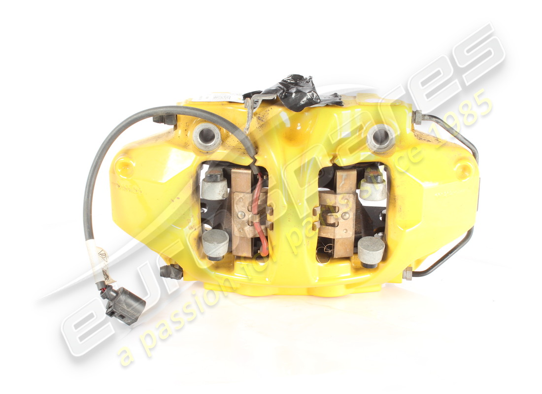 pinza de freno usada porsche sin pastillas. número de pieza 9gt615424a (2)