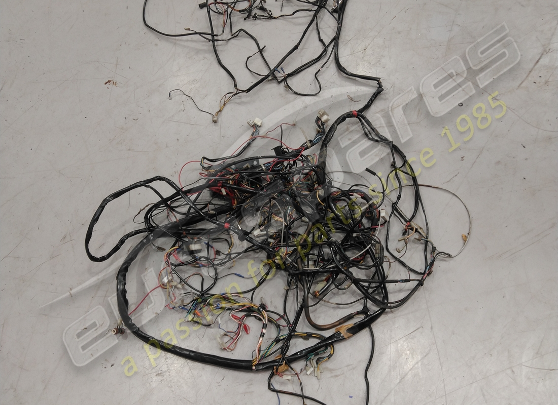 TEJIDO DE CABLEADO Ferrari DAÑADO. NÚMERO DE PARTE 40332504 (1)