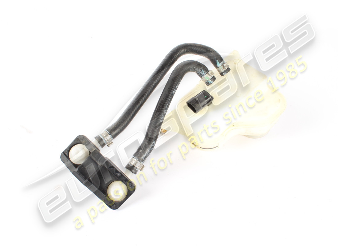 depósito de líquido de frenos usado eurospares con tuberías. número de pieza eap1493208 (2)