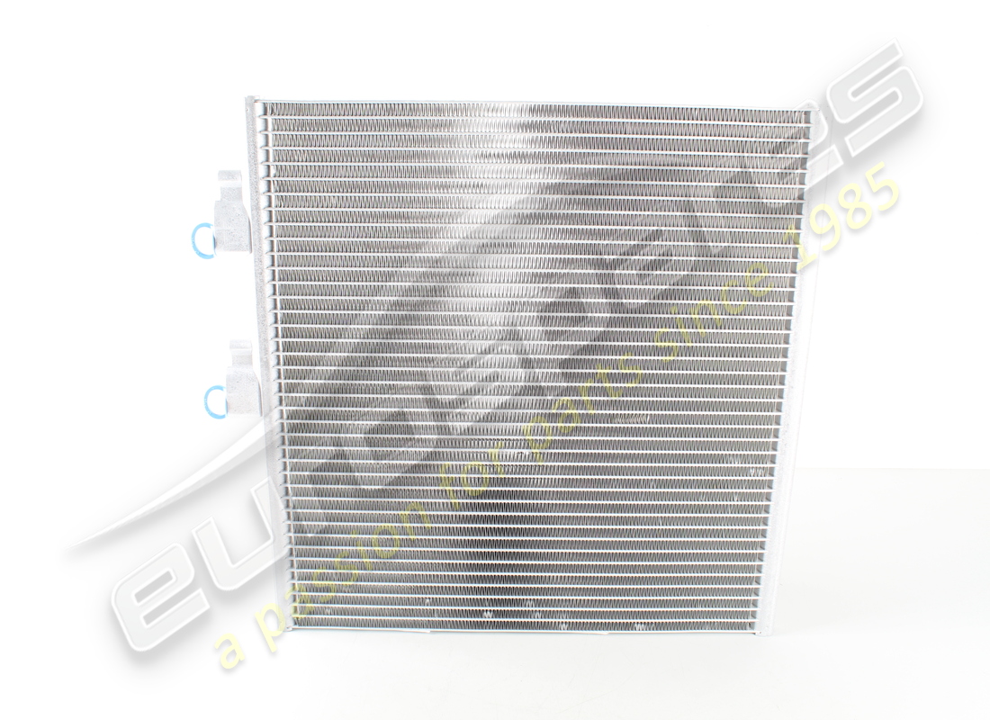 NUEVO PORSCHE CONDENSADOR DE A/C. NÚMERO DE PIEZA PAD260403 (1) nuevo porsche condensador de a/c. número de pieza pad260403 (1)