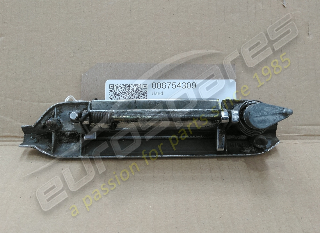 manija de puerta exterior izquierda lamborghini usada. número de parte 006754309 (2)