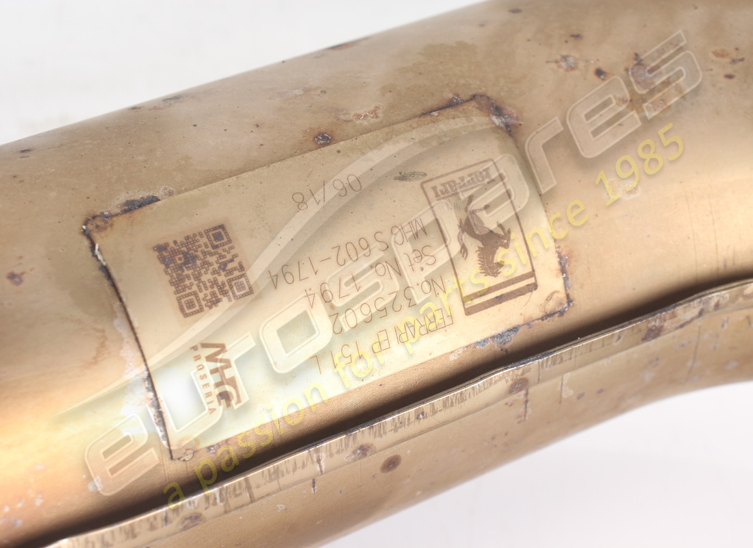 EXTENSIÓN TRASERA IZQUIERDA FERRARI USADA. NÚMERO DE PARTE 325602 (5) extensión trasera izquierda ferrari usada. número de parte 325602 (5)