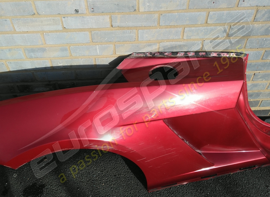 guardabarros trasero derecho lamborghini usado. número de parte 408809604a (3)