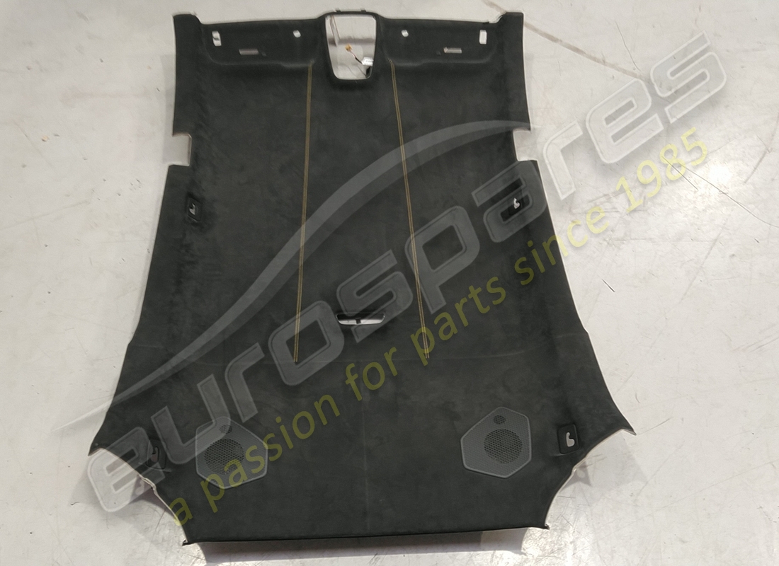 RECUBRIMIENTO DE TECHO Lamborghini USADO. NÚMERO DE PARTE 4ML867505EJR7 (1)