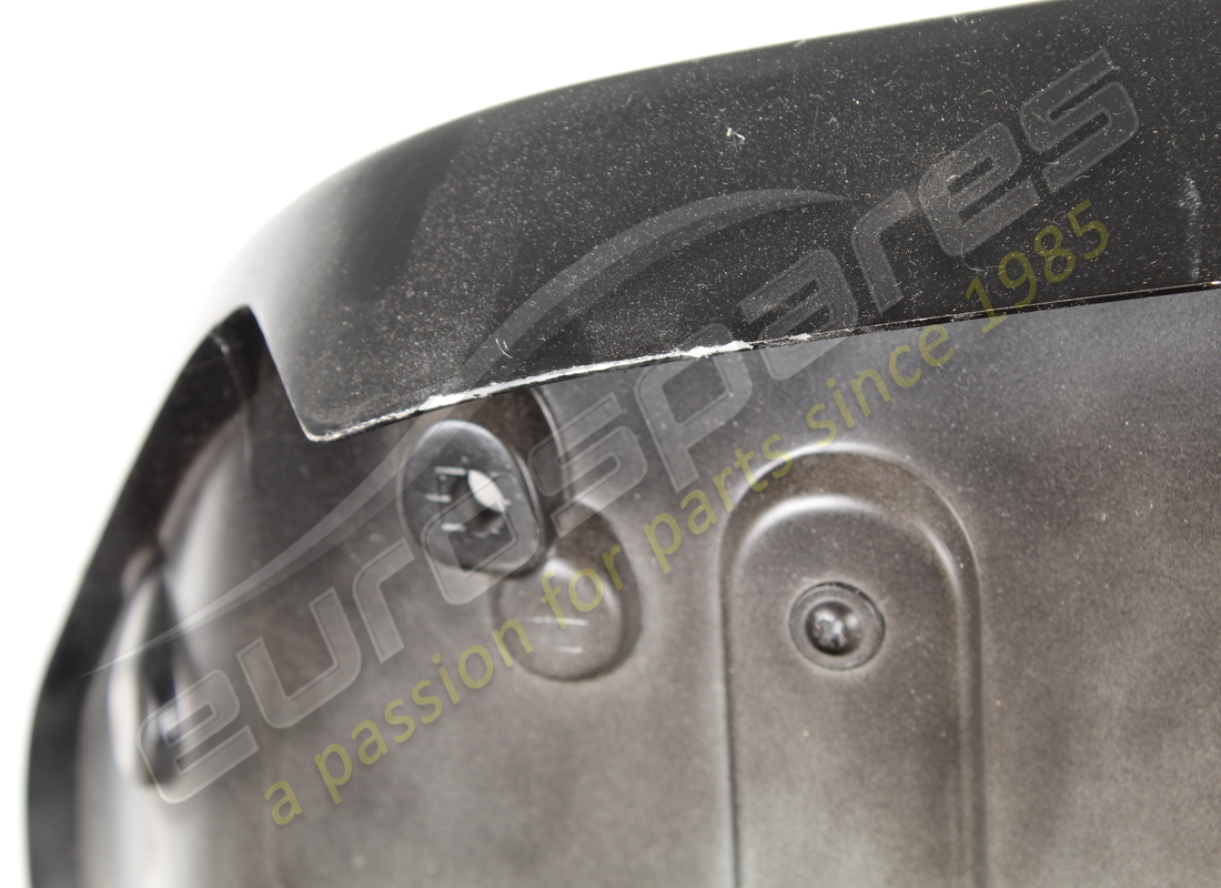 NUEVO (OTRO) FERRARI DIFUSOR TRASERO NEGRO. NÚMERO DE PARTE 69140500 (8) nuevo (otro) ferrari difusor trasero negro. número de parte 69140500 (8)