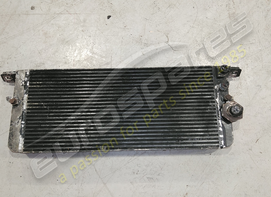 radiador de aceite de caja de cambios ferrari usado. número de parte 167546 (2)
