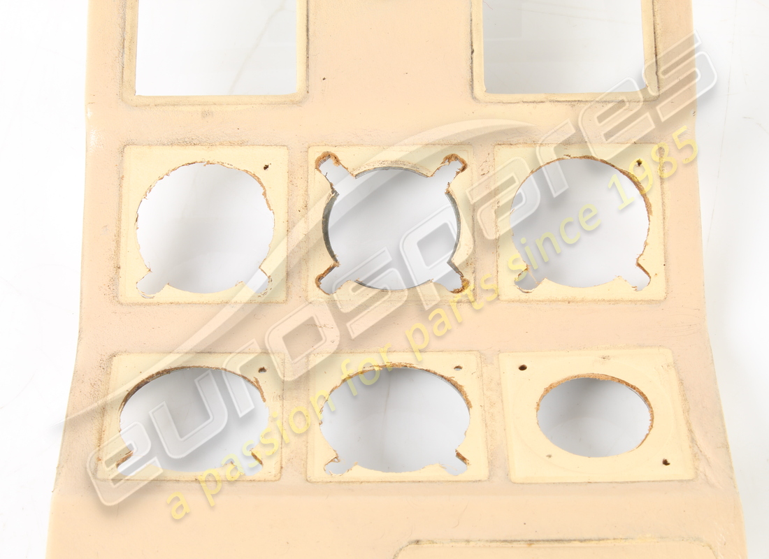 PANEL DE INSTRUMENTOS RHD GTS USADO FERRARI. NÚMERO DE PIEZA 61847500 (4) panel de instrumentos rhd gts usado ferrari. número de pieza 61847500 (4)