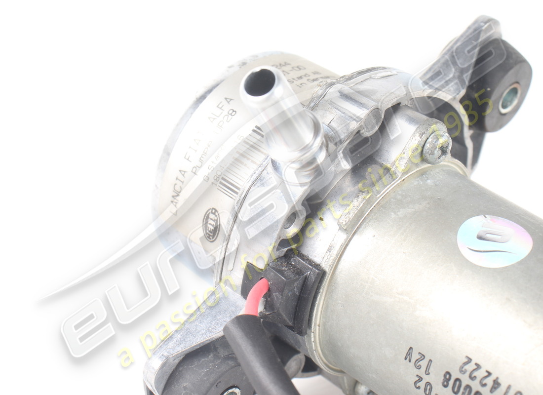 BOMBA DE VACÍO USADA FERRARI. NÚMERO DE PIEZA 223532 (4) bomba de vacío usada ferrari. número de pieza 223532 (4)