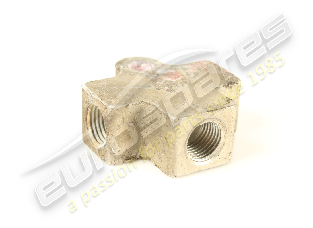 utilizado ferrari 3-way unión. número de parte 10104661 (2)