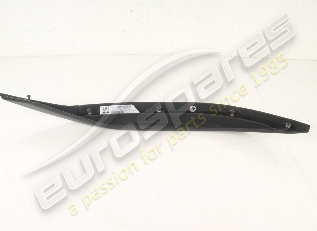 USADO FERRARI TASCA PANNELLO DX COMPLETO. NÚMERO DE PIEZA 976347 (4) usado ferrari tasca pannello dx completo. número de pieza 976347 (4)