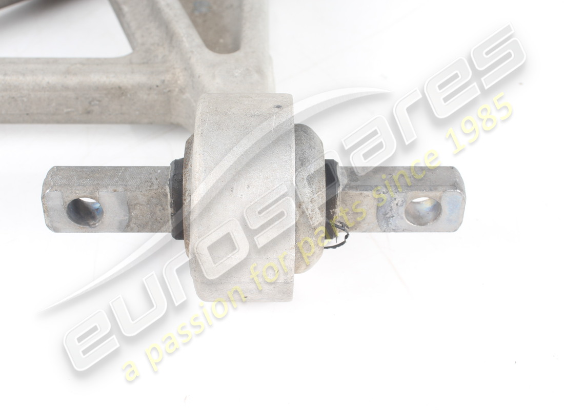 USADO FERRARI BRAZO INFERIOR DELANTERO IZQUIERDO COMPLETO. NÚMERO DE PARTE 268896 (4) usado ferrari brazo inferior delantero izquierdo completo. número de parte 268896 (4)